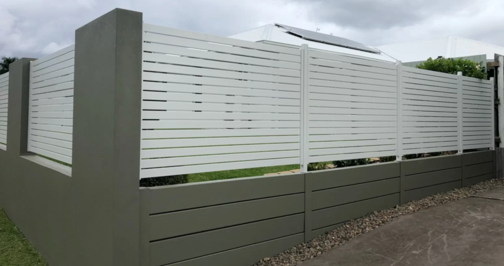 Aluminium Screening - White Front Corner Screening