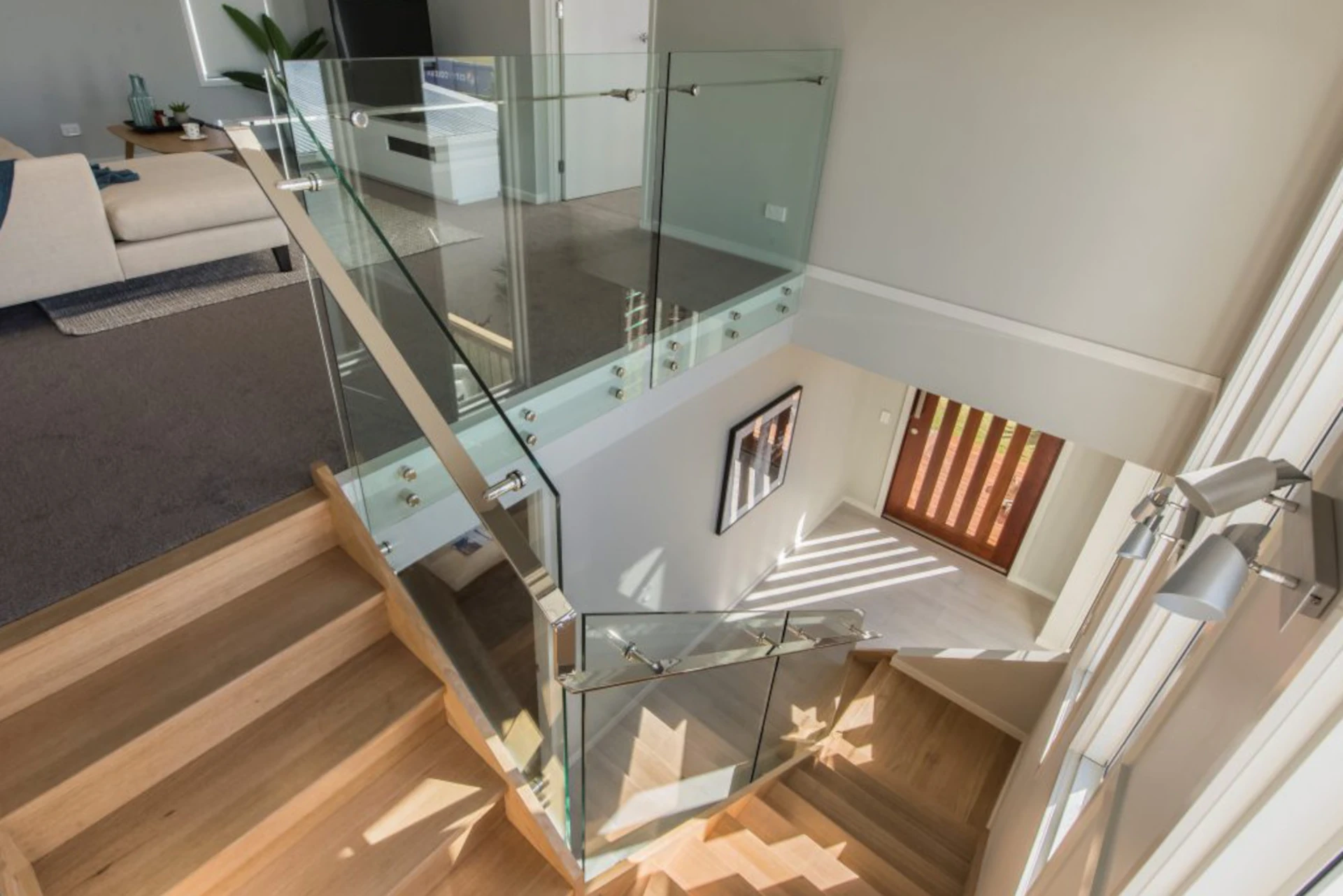 Balustrading – Stairs with Hand Rail