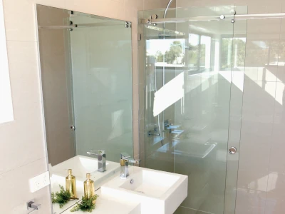 Shower-Sliding-Panels